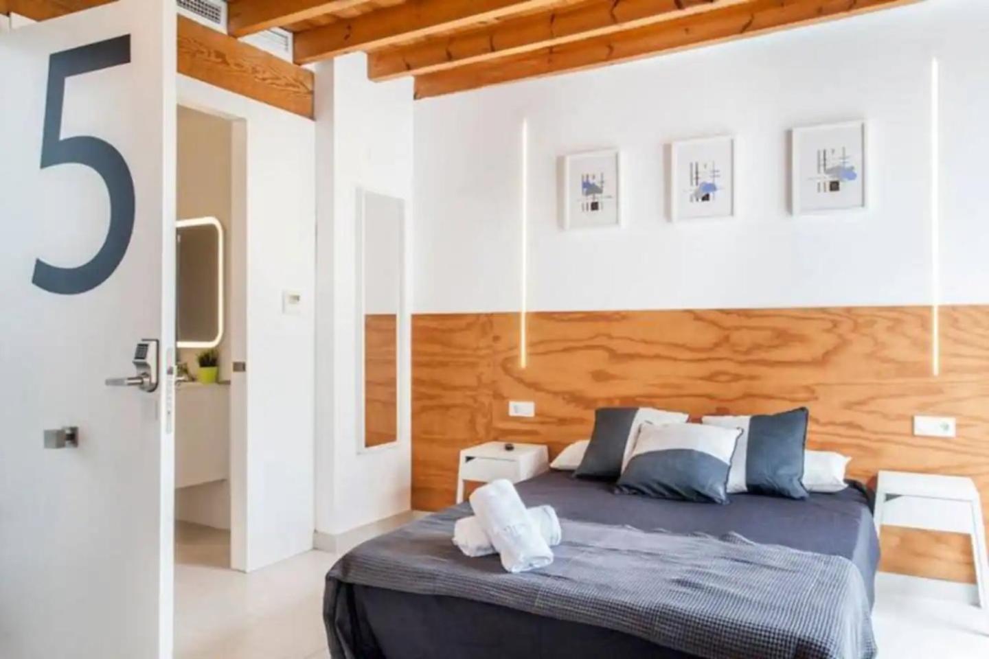 Apartamento Soleado En Plaza Del Carmen Valencia Exteriör bild