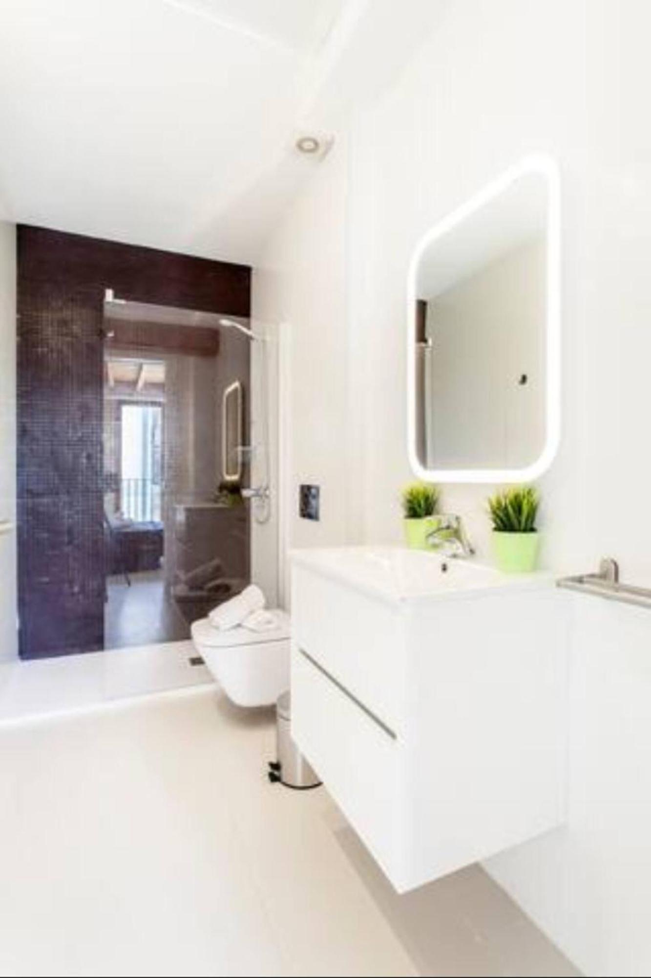 Apartamento Soleado En Plaza Del Carmen Valencia Exteriör bild