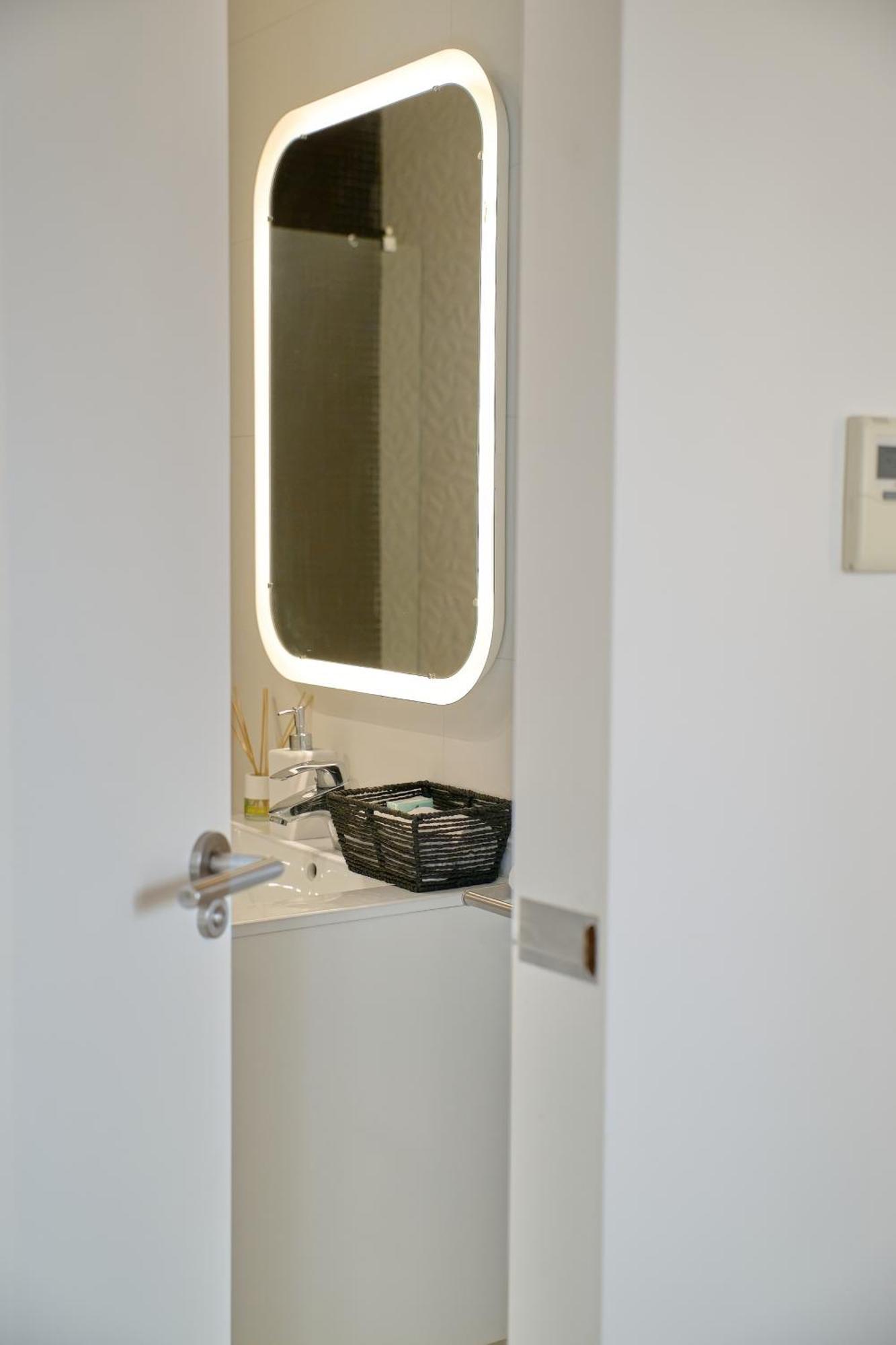 Apartamento Soleado En Plaza Del Carmen Valencia Exteriör bild
